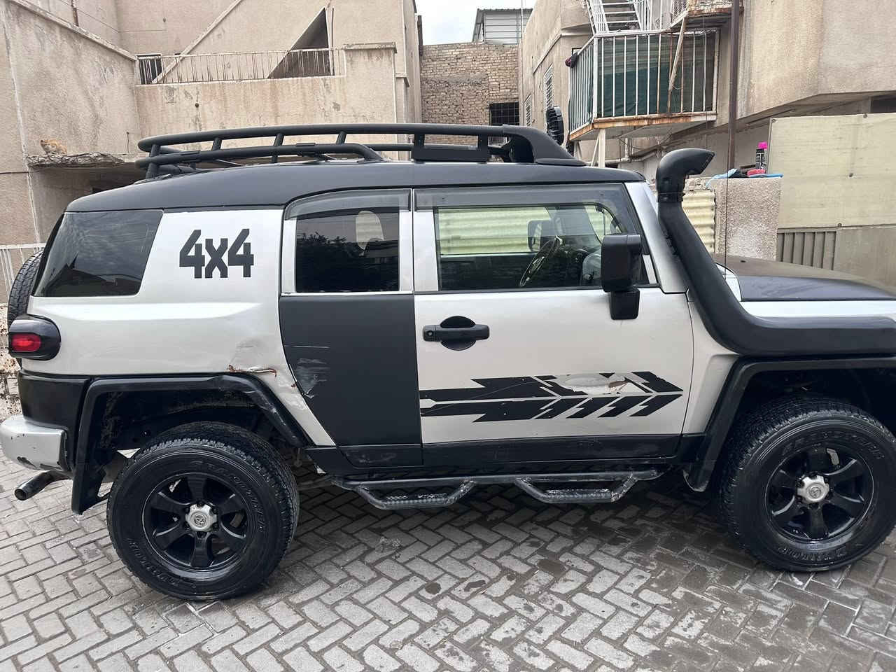 تيوتا FG موديل 2007 اوتماتيك 4X4 
محدثه. 2021

(السعر 115)  مجال جدا بسيط ***********
العنوان الغدير شارع التوت 
تدفه 🔥♨️
تبريدثلج❄️
مكينه كيرشرط الفحص 💯
حداديه تايرات كهربائيات  خير من الله
تراي جدا حلو اوناعم كلشي بلسياره شغال اوخيرمن الله
صبغ مكانات ابيع عام ظربتها صفحت السايق بغداد دولي

