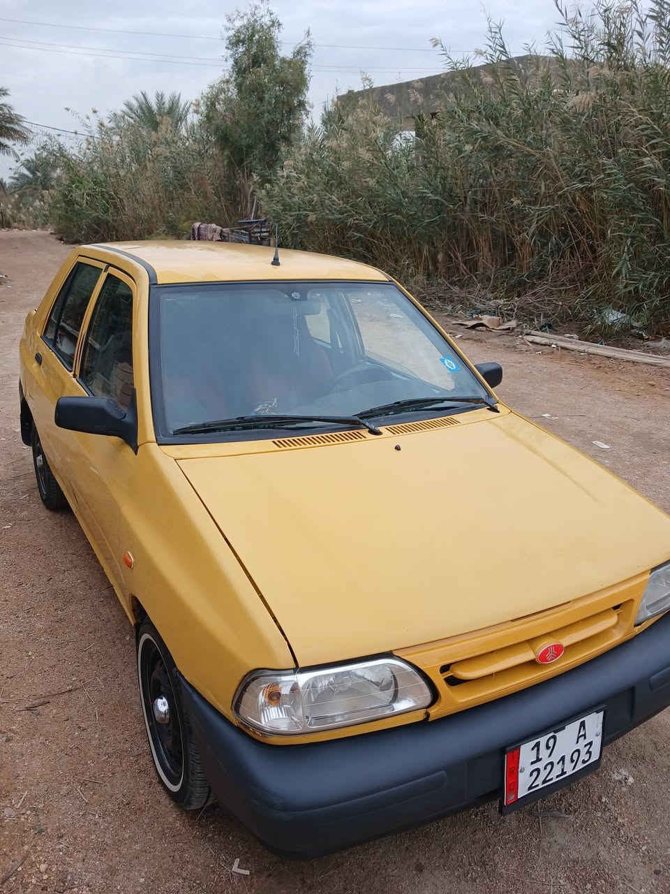 سلام عليكم سايبه لبيع موديل 2015 رقم كربلاء انكليزي مصفره هيأ وغرامات تحويل ثاني يوم كير ومكينه مكفلات تبريد ثلج شواصي بلادي مكاني كربلاء 
رقم الموبايل ***********
