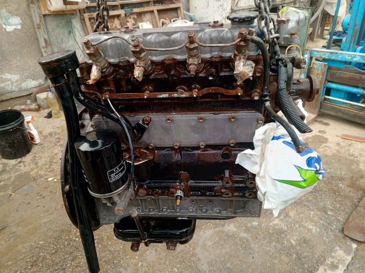 محرك رافعه شوكية حديث ازوزه بلادي
حسين
***********
***********
