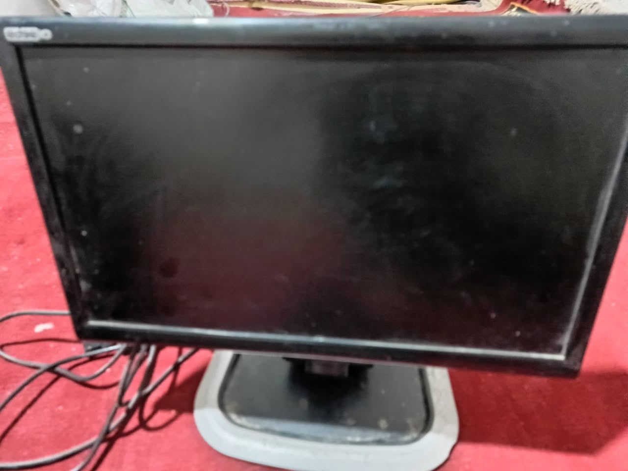 حاسبة منضدية جاهزة وكاملة من كل النواحي بس اخذها وشغلها
وياها كيبورد وماوس ويدة العاب 
السعرة 90 الف تواصل خاص


**إذا كنت صاحب هذا الإعلان وتريد حذفه لأي سبب، رجاءا أرسل رسالة إلى الدعم الفني**