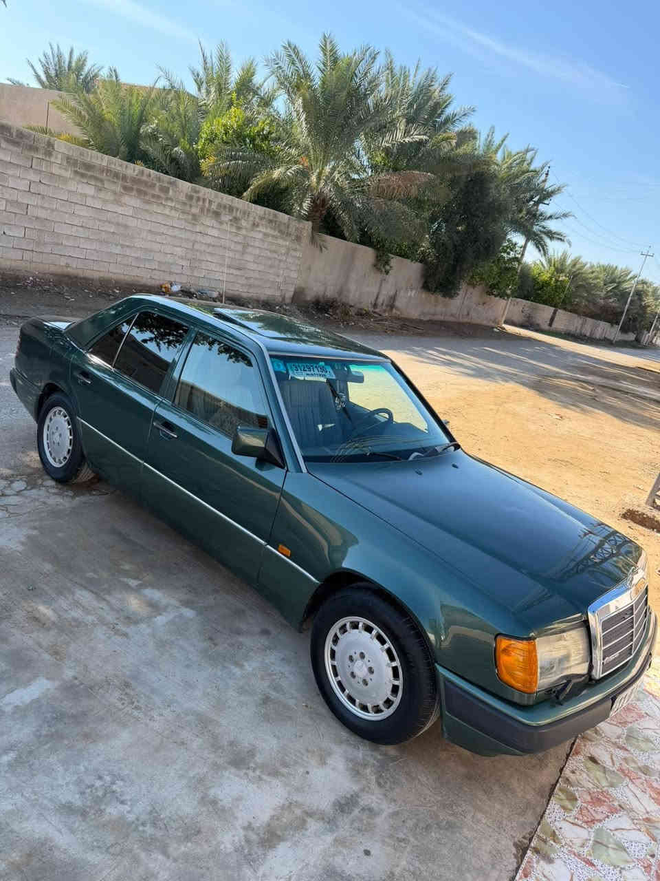 السلام عليكم 
مارسدس دب 
مكينه بلاديه 
مكينه كير صدر تبريد كهربائيات كلهة جديده 
السياره احلى من الصورر 
سونيه باسمي رقم دولي بغداد 
مكان السياره ديالى بعقوبه 
السعر 70 بيهة مجال حك الجيه
***********
