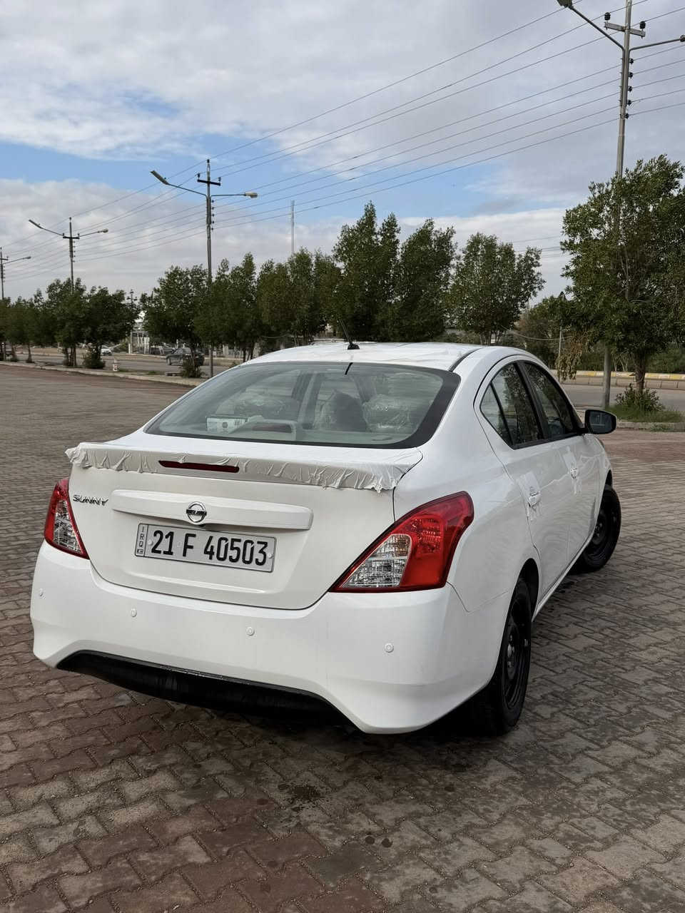 نيسان سني موديل 2025
ماشيه 22,000 الف

السياره كفاله عامه من صبغ وبارد وتبديل والسياره جديده باسمي 

موقعي : ديالى خانقين 

للتواصل:***********
