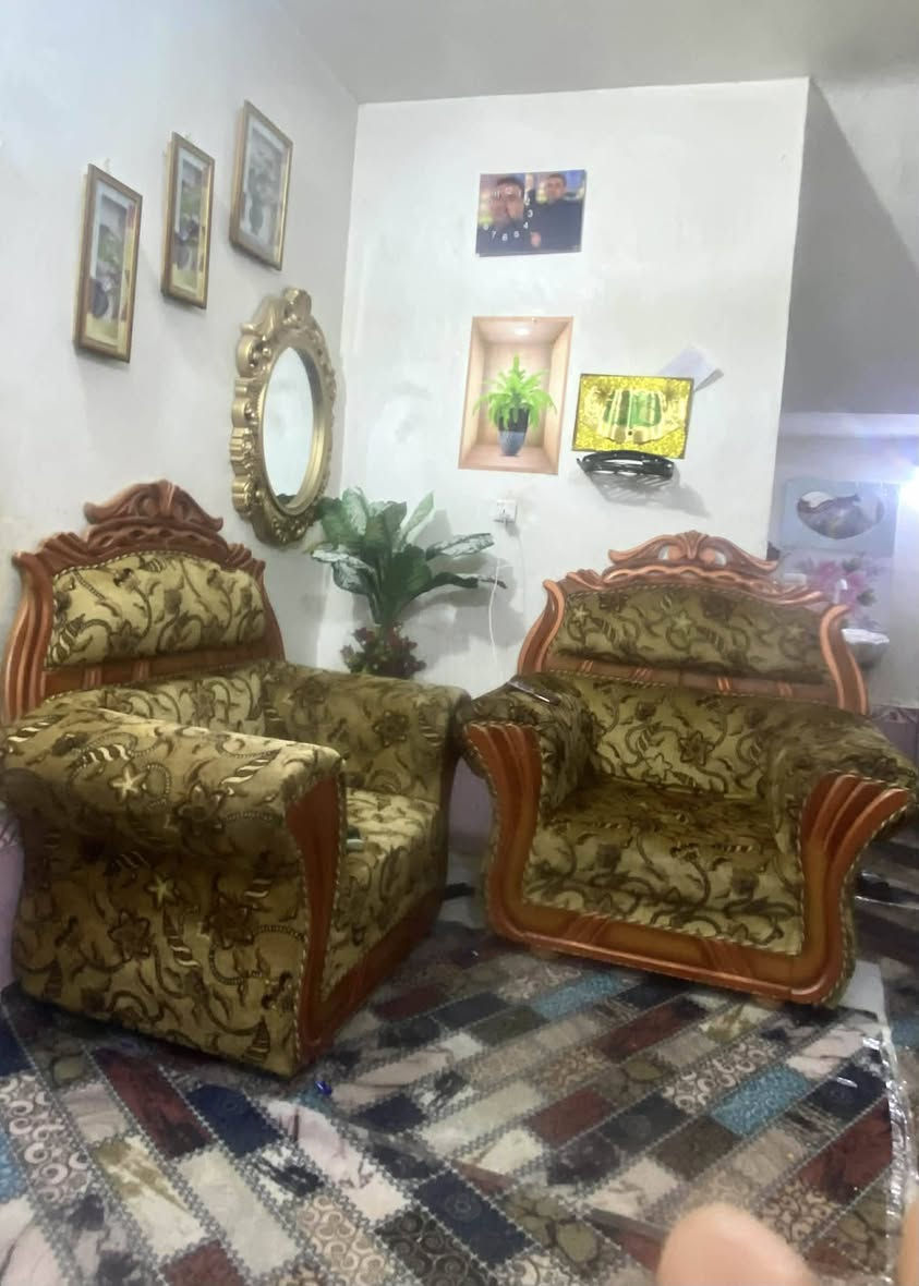 للبيع تخم نظيف اربع كراسي قنفات 2 السعر مناسب 
محاويل حي العسكري


**إذا كنت صاحب هذا الإعلان وتريد حذفه لأي سبب، رجاءا أرسل رسالة إلى الدعم الفني**