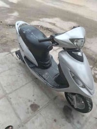 دراجه ما مفتوحه ٤٠٠ بيه مجال ٠٧٨٠٨٦٨٤٦٠٧