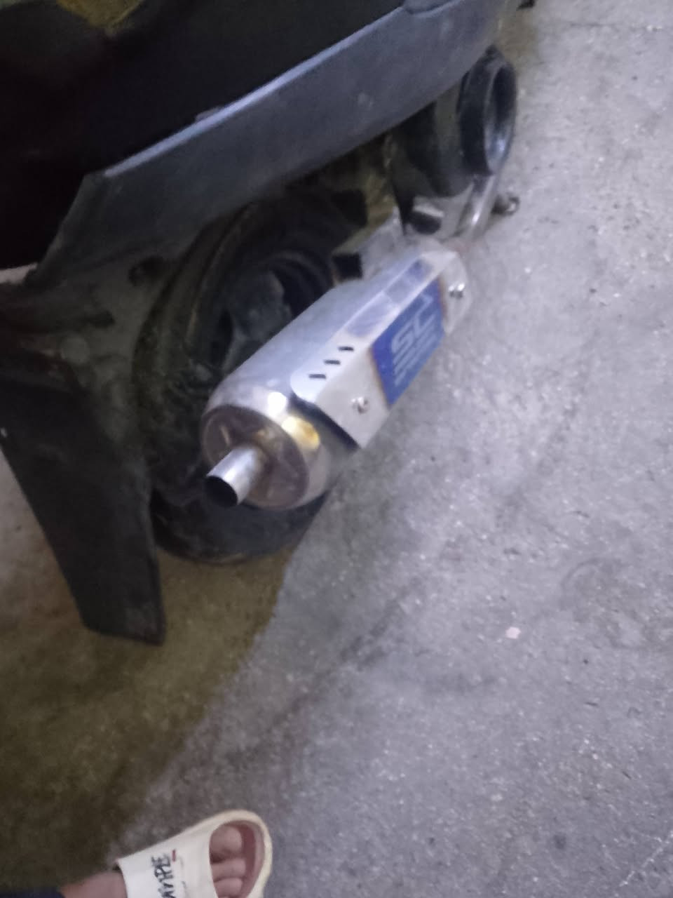 سلام عليكم دراجه ماكس عدله الدراجه كله بلادي نقصهه بس باتري وبك لايت الدراجه ما مفتوحه وحلوه السعر 400وبيهه مجال ***********المكان بغداد الكماليه ما متواجد فيس
