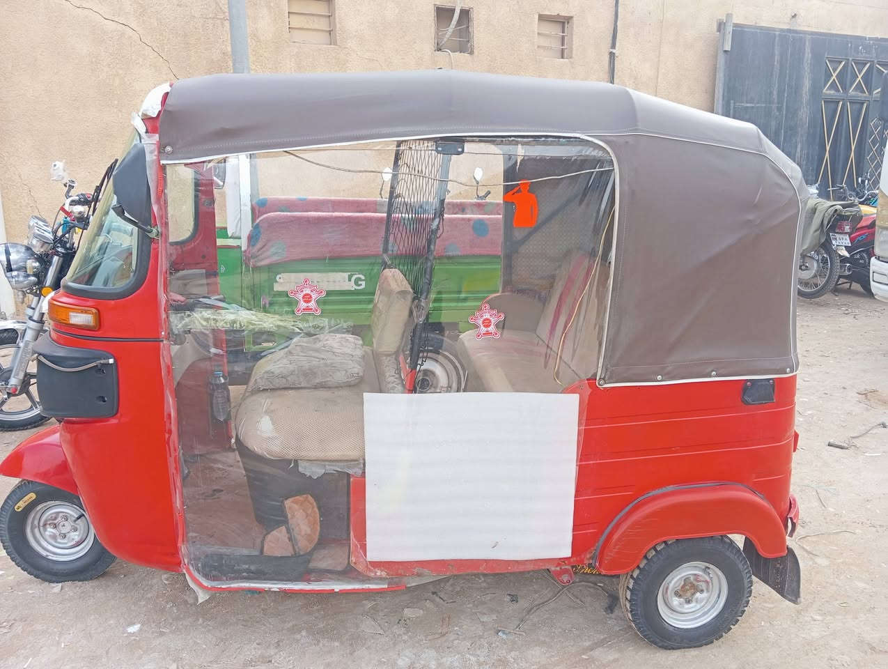 تكتك 2018 شهر 11/30 اللبيع سعر خاص *********** وتساب
