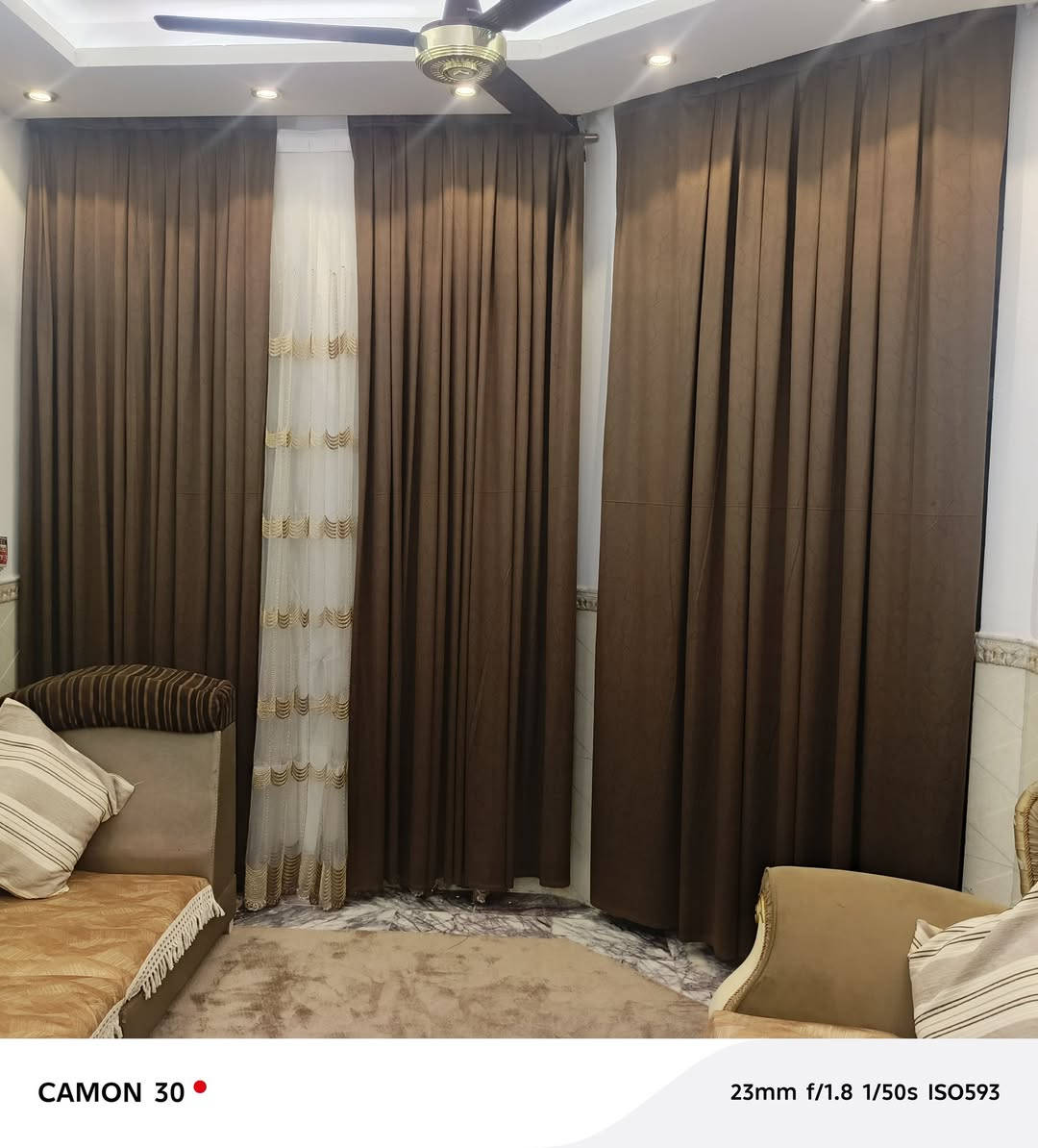 سلام عليكم بردات جدد معنه كلامه صارلي سبوع من فصلتهن  طول ٣٢٠عرض مكاني بغداد ام الكبر والغزلان ***********
