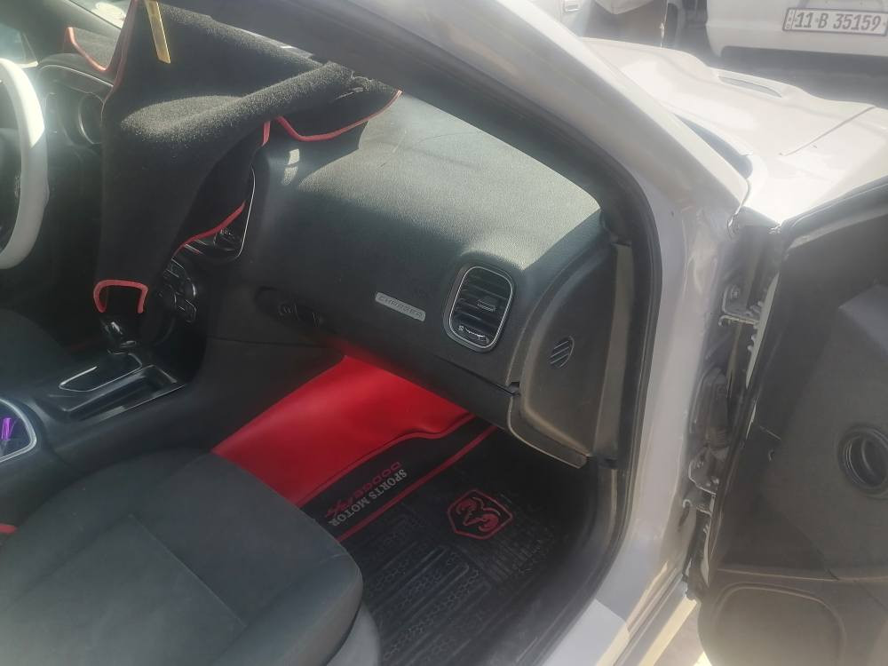 جارجر ١٦سعره ١٤٠وبيه مجال اومراوس باحدث ونطي فرق عادي ارتي بوليسي المهم نظيفه سياره كير عربانه حداده اماميه كاردن منظومت بانزين كله مبدله قبل شهر لايت زنون فتحه ١٢٠ادك جرس تغيرلون بيه ضربه اباب السايق ومبدله الدوسه كد اربع اصابع رقمي اتصل وتدلل *********** البصرة, العراق
