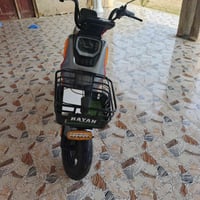 درجة شحن البيع باتري 4كبير  من شركة ريان   السعر 350 وبي مجال التواصل ...