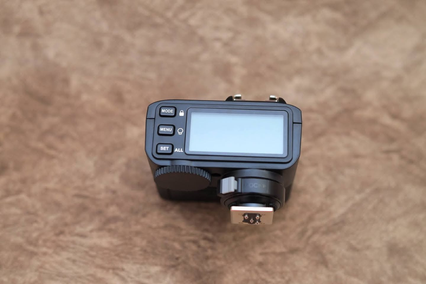 السلام عليكم
فلاش كودكس TT600 يعمل ع جميع الكامرات ويعمل بتقنية (HSS) السعر 70 الف
تريكر X2نيكون السعر 40 الف
سوفت بوكس قياس 70cm جديد (غير مستخدم) السعر 50 الف
والي ياخذهن كلهن يقل السعر


**إذا كنت صاحب هذا الإعلان وتريد حذفه لأي سبب، رجاءا أرسل رسالة إلى الدعم الفني**