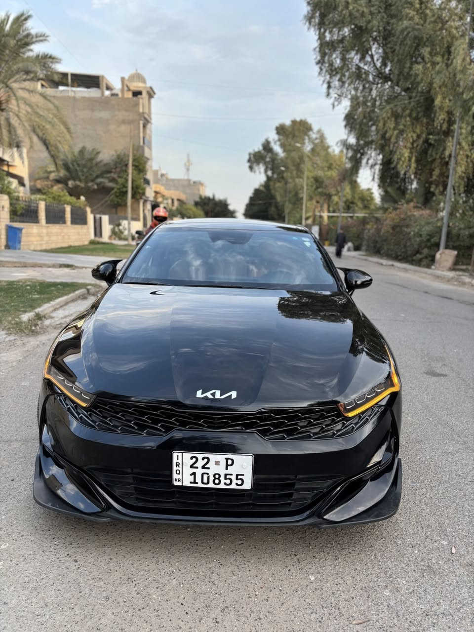 السلام عليكم
كيا K5 GT فول 2024 محرك 2500 تيربو صاروخ ماشية 27 الف 
سياره جديده حادث بسيط 
كامله مابيه نقص حادث جاملغ وباب اليمين ومبدل نفس الون اصلي 
بجم كبس مكان السياره بغداد اليرموك
***********
