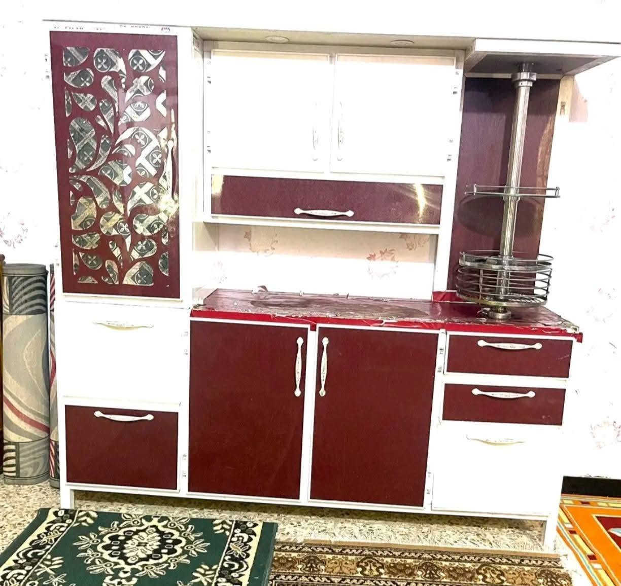 سلام عليكم  كاونتر مع سنك مرمر قياس ٣ متر ٢٥٠ بوفيه ٣ متر تزكام موصليه ٤٥٠ عجانه استخدام ٤ مرات فقط ألماني ام الشاشه ١٢٥ بلازمه مداخله  تصليح ١٢٥ تنور فرن غازي ٧٠ خوذات دراجه ٤ محداده سكاكين ٨٠٠٠ جهاز تدليك ٢٠ مكاني رئاسه العبيدي  شارع عشرين  الاستفسار ***********
