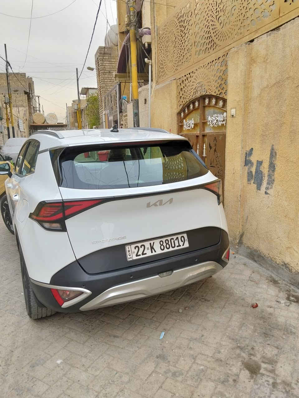 سلام عليكم كية سبورتج مديل 2024 نص فول السعر 220 وبيهةمجال قليل سيارة مدينة الصدر الرقم اربيل السيارة بسمي الرقم الهاتف ***********
