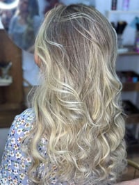 من اعمال صالون بيوتي سنتر الاميرات للاستفسار دايركت مسج او الاتصال على...