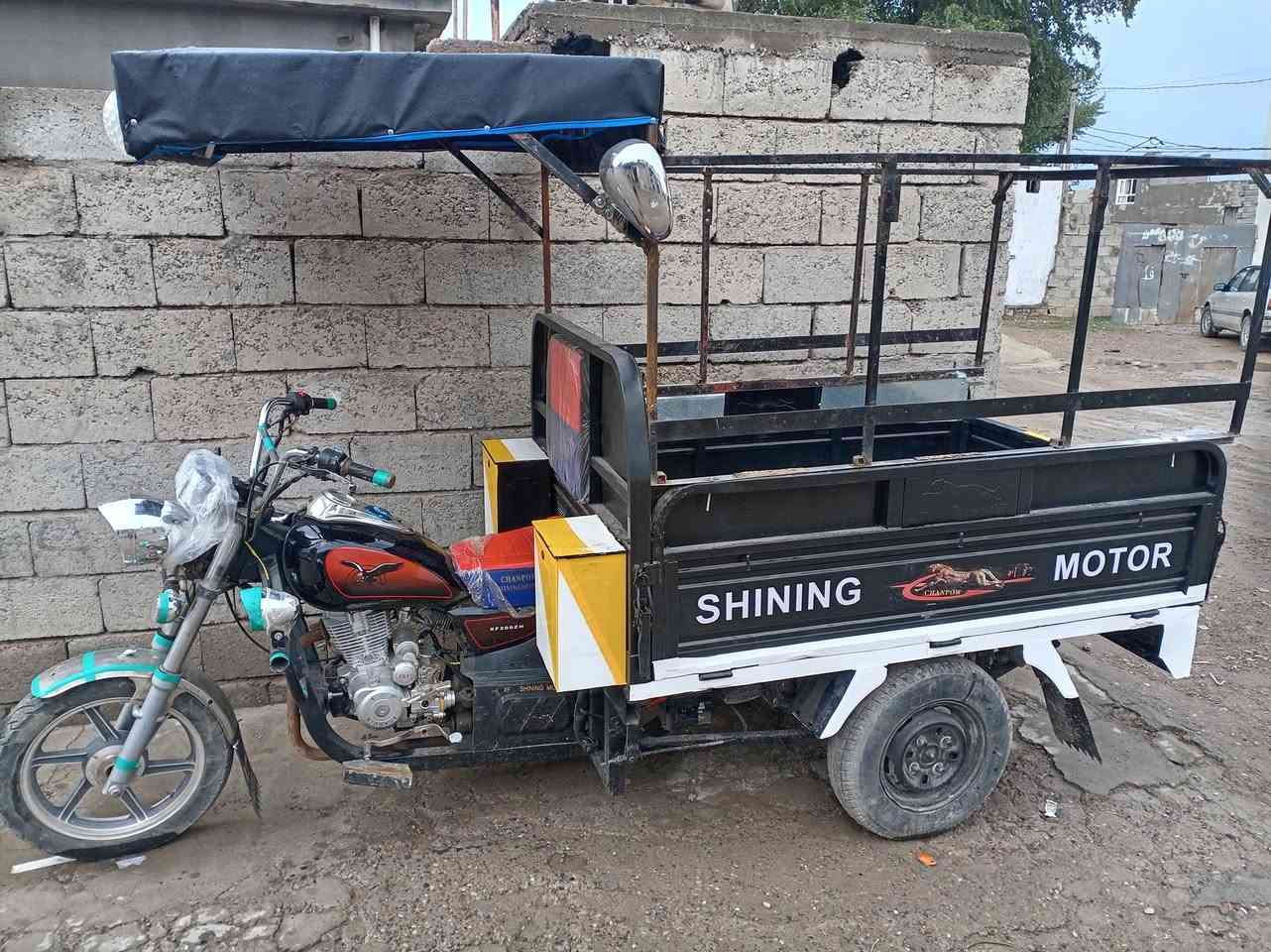 ستوته نضيفه اي نقصه مابيهه وراق وحد بيهه ***********
