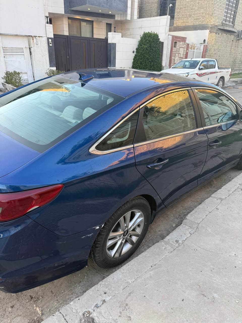 السلام عليكم..
سوناتا ٢٠١٧ للبيع وارد امريكي رقم اربيل بأسمي تحويل مباشر..
مواصفات نص فول 
ادامة جديدة تايرات باتري صدر جاهزة تبريد ثلج شادلها منظومة كاملة مال سبورت
بيها بعض الملاحظات البسيطة 
حادثها ربع البنيد وجاملغات ومصلحات صور الحادثة في المنشور
السعر ١١٥$ 
للاستفسار : *********** بغداد, العراق
