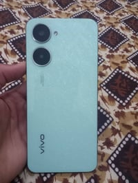 فيفو • ذاكرة ١٢٨ • راسلوني خاص