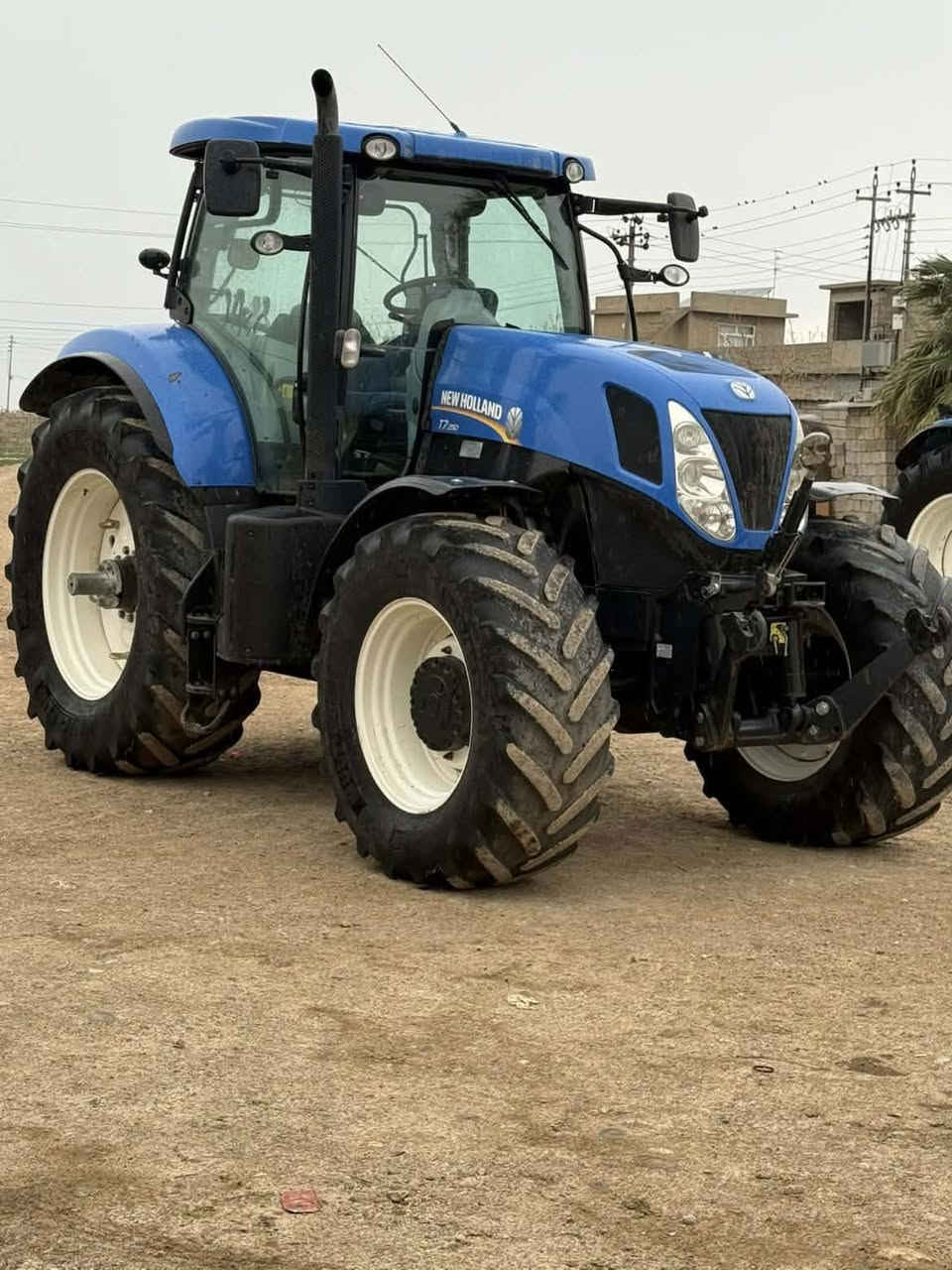 بۆفرۆشتن للبیح 
مۆدیل 2013
کیر حسا
حجم 250 
حەمو قەلبی بەشەرت 
مکفولە کفالە حامە
رقم تنفون
***********
