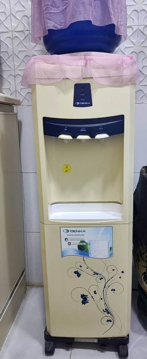 براد للبيع يشتغل
السعر 60 وبيه مجال قليل


**إذا كنت صاحب هذا الإعلان وتريد حذفه لأي سبب، رجاءا أرسل رسالة إلى الدعم الفني**