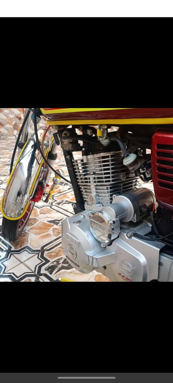 سلام عليكم. دراجه سولنك موديل 2024. للبيع. السعر خاص ***********
