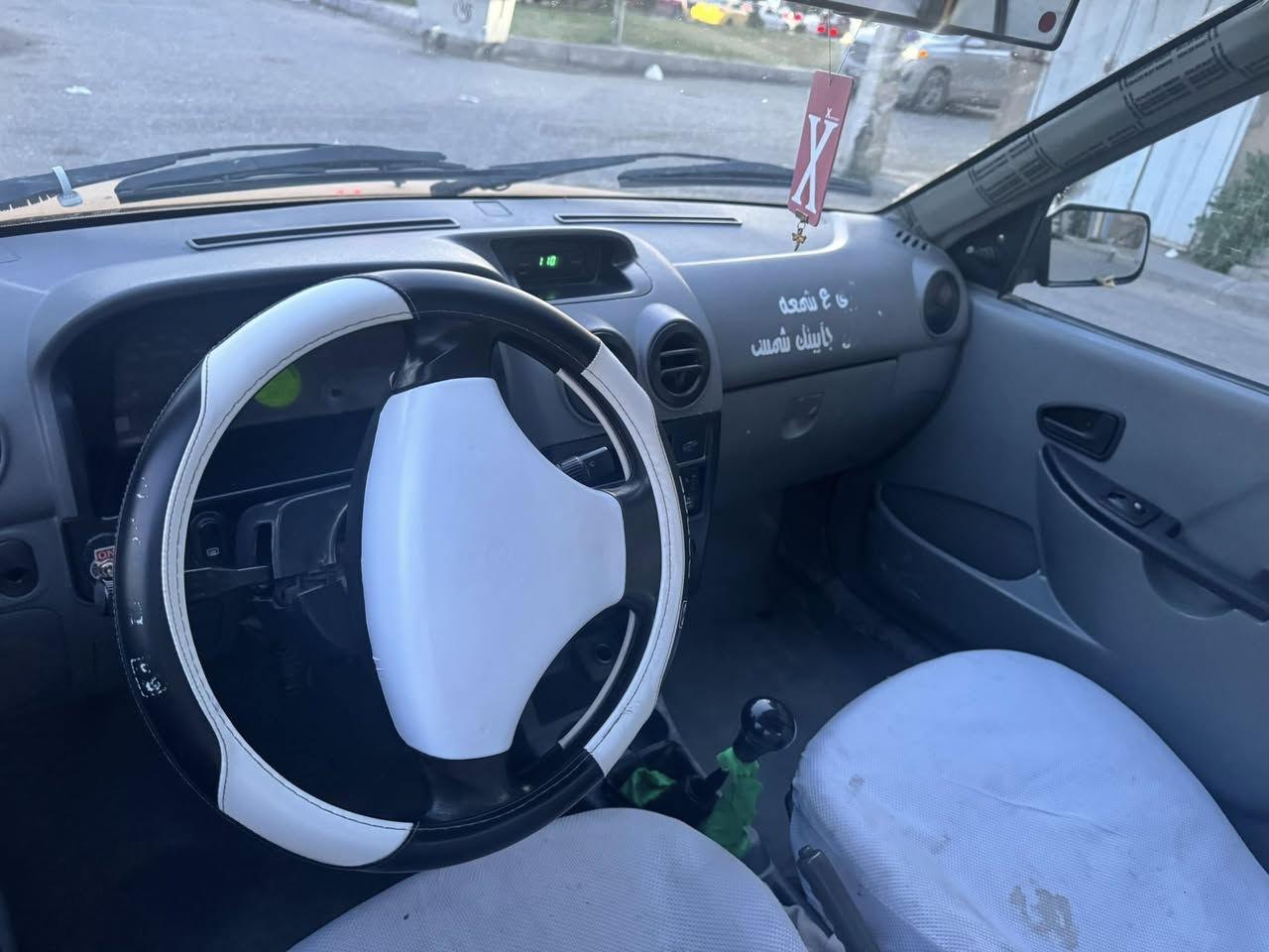 سلامو عليكم سايبا 2014 رقم بغداد العلوان كربلاء جاهزه السياره خير من الله تخم تاير السعر 32$ وبيه مجال قليل حك الجيه الهاتف ***********
