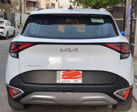 السلام عليكم
سبورتج 2023 ضمان دوليه مكفوله من الصبغ والبارد في فحص السونر اثر حالوب ماشيه 32000 الف بصمه وحساس امامي وخلفي وكامره خلفيه ويل 19 مغلفة الكشنات جلد مكانه زيونه *********** السعر 21700 ورقه
