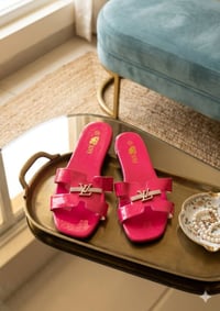 قطع أوربية • مناسبة جداً • إكسسوارات