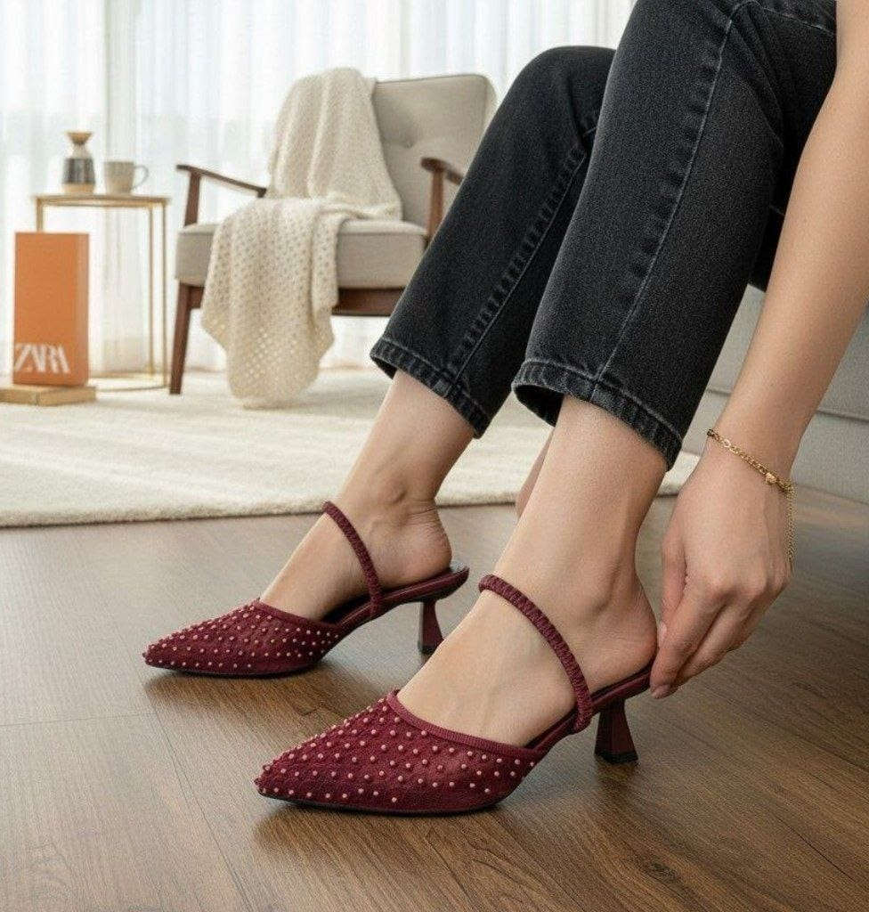 تالين تالين 💖✌️

كعب من ماركة زارا 💥 
ارتفاع 5 سم دبان طبي ✅
قياسات/37-38-39-40-41
ترند الموسم 🫶💖
----------

متوفر خدمة توصيل 💖


**إذا كنت صاحب هذا الإعلان وتريد حذفه لأي سبب، رجاءا أرسل رسالة إلى الدعم الفني**