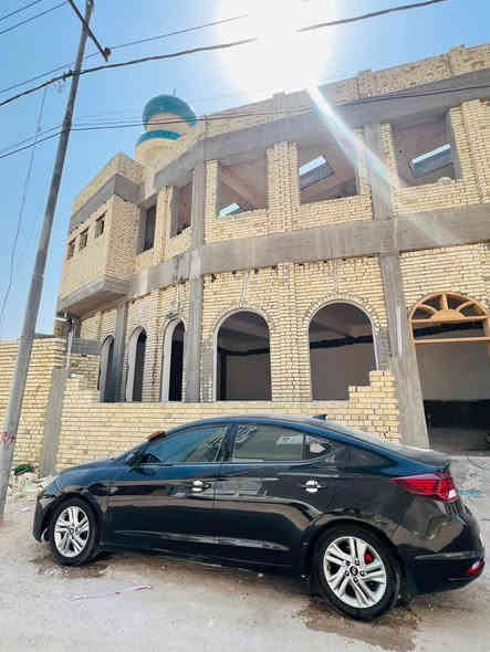 السلام عليكم للبيع النترا 2020  معوقين باقي اقل 7 اشهر وتصير حره وكاله تريد عامه تريد خاصه  محرك 2000 دوش كير AT حداديه جديده وارد امريكي حادث جاملغ وبنيد  السعر 114 الهاتف ***********
