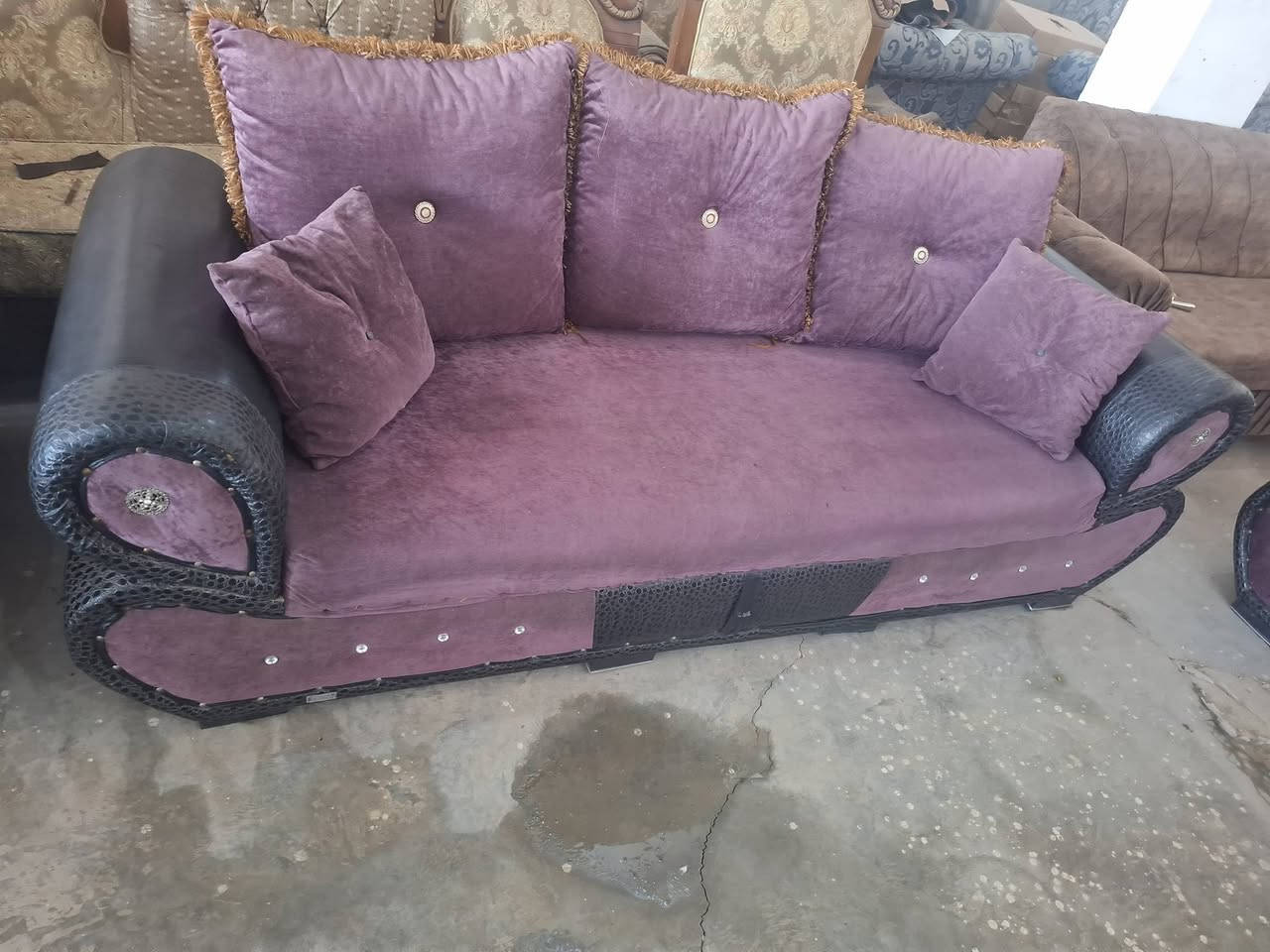 تخم باله تركي  نظيف جدا  10نفر اسفنج ضغط طبي بولستر  نضيف باله تركي
الحمزه الغربي ***********
