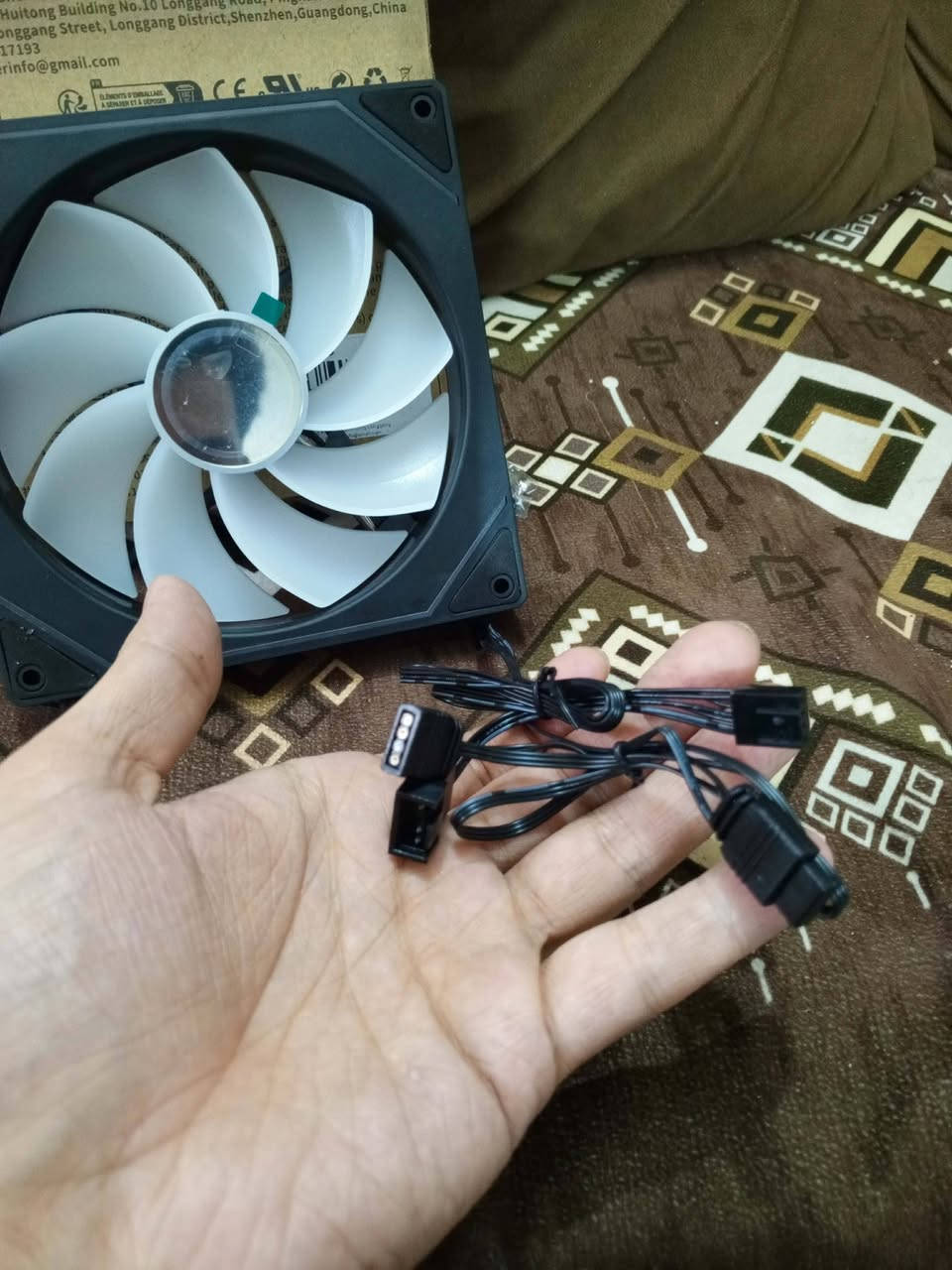 مراوح بهذا الشكل RGB  متوفر 3قطع ب ٢٥ توصيل موجود


**إذا كنت صاحب هذا الإعلان وتريد حذفه لأي سبب، رجاءا أرسل رسالة إلى الدعم الفني**