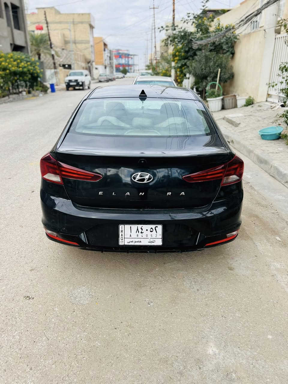 السلام عليكم
هونداي النترا

موديل 2020

وارد امريكي

رقم نجـف معوقين بعد سنه واتصير حره 
سياره ابسمنا 

ماشيه 100 الف حقيقي

سياره بيـها منظومة غـاز جديده بعدهي بالضمان

المواصفات

تحكم جهتين

داخل لونين

شاشه كامرا

ويلكب 17 مع تخم تاير

تبريد بيانو

مكينه 2000 دوش ما مفتوحه

حادثه جاملغ وباب وبنيد ونص من تكمه شرط 
سياره لبيل واحد نفسهن مصلحات القطع ضرر

لباقي مكفوله من صبغ 

علما السياره جاهزه من كلشي وكلشي بيه ع شركه مال جناي متصرف عليه الف دينار

السعر120  وبيه مجال بسيط

مكاني نجف ***********
