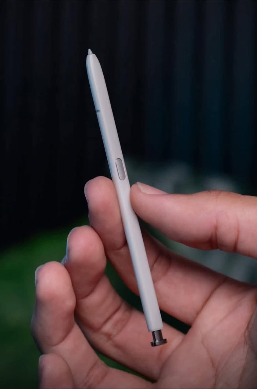 هل ترغب في توثيق لحظاتك بطريقة مميزة؟ ✨
مع 𝐆𝐚𝐥𝐚𝐱𝐲 𝐒𝟐𝟓 𝐔𝐥𝐭𝐫𝐚 ⚫

 ستكون صورك وفيديوهاتك أكثر وضوحاً بفضل الكاميرا المتقدمة وتقنيات الذكاء الاصطناعي 🤖

- بمحرك 𝐏𝐫𝐨𝐕𝐢𝐬𝐮𝐚𝐥 بمعالج قوي، يتيح لك تصوير اللقطات وعرضها وتعديلها 📸
- كاميرا بزاوية واسعة بدقة ‎𝟐𝟎𝟎𝐌𝐏 بتقريب بصري 𝟐𝐱 𝐎𝐩𝐭𝐢𝐜𝐚𝐥 𝐐𝐮𝐚𝐥𝐢𝐭𝐲 𝐙𝐨𝐨𝐦
- كاميرا بزاوية فائقة الاتساع بدقة 𝟓𝟎𝐌𝐏
- كاميرا اللقطات البعيدة بدقة 𝟓𝟎𝐌𝐏 بتقريب بصري 𝟓𝐱 𝐎𝐩𝐭𝐢𝐜𝐚𝐥 𝐙𝐨𝐨𝐦 و 𝟏𝟎𝐱 𝐎𝐩𝐭𝐢𝐜𝐚𝐥 𝐐𝐮𝐚𝐥𝐢𝐭𝐲 𝐙𝐨𝐨𝐦
- كاميرا اللقطات البعيدة بدقة 𝟏𝟎𝐌𝐏 بتقريب بصري 𝟑𝐱 𝐎𝐩𝐭𝐢𝐜𝐚𝐥 𝐙𝐨𝐨𝐦
- كاميرا السيلفي بدقة 𝟏𝟎𝐌𝐏

احصـل علـيه الآن من النيزك 🧡

البيع بالتقسيط والنقد والدفع الالكتروني وتوصيل داخل عموم العراق
ــــــــــــــــــــــــــــــــــــــــــــــــــ

قـم بكتـابـة نقطة ( . ) ليصـلك الـرد عـلـى بـريـدك الخـاص📥🩵

‏‎- للـتواصل :
☎️ ***********
☎️***********
☎️***********

‏‎خط الصيانه
☎️ ***********

‏‎
