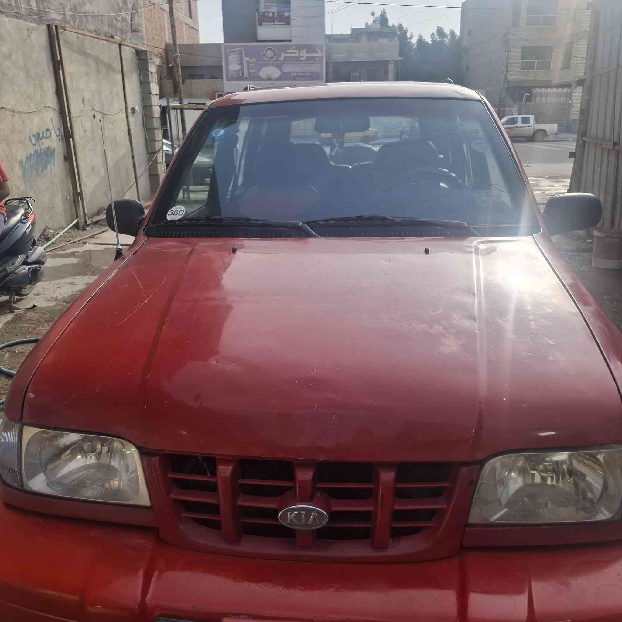 كيه سبورتج مديل ٢٠٠٠ كامله محرك كير صدر امامي خلفي كهرباء كلها شغاله تبريد شغال رقم بغداد  انكليزي سعر ٤٦ هاتف ***********
