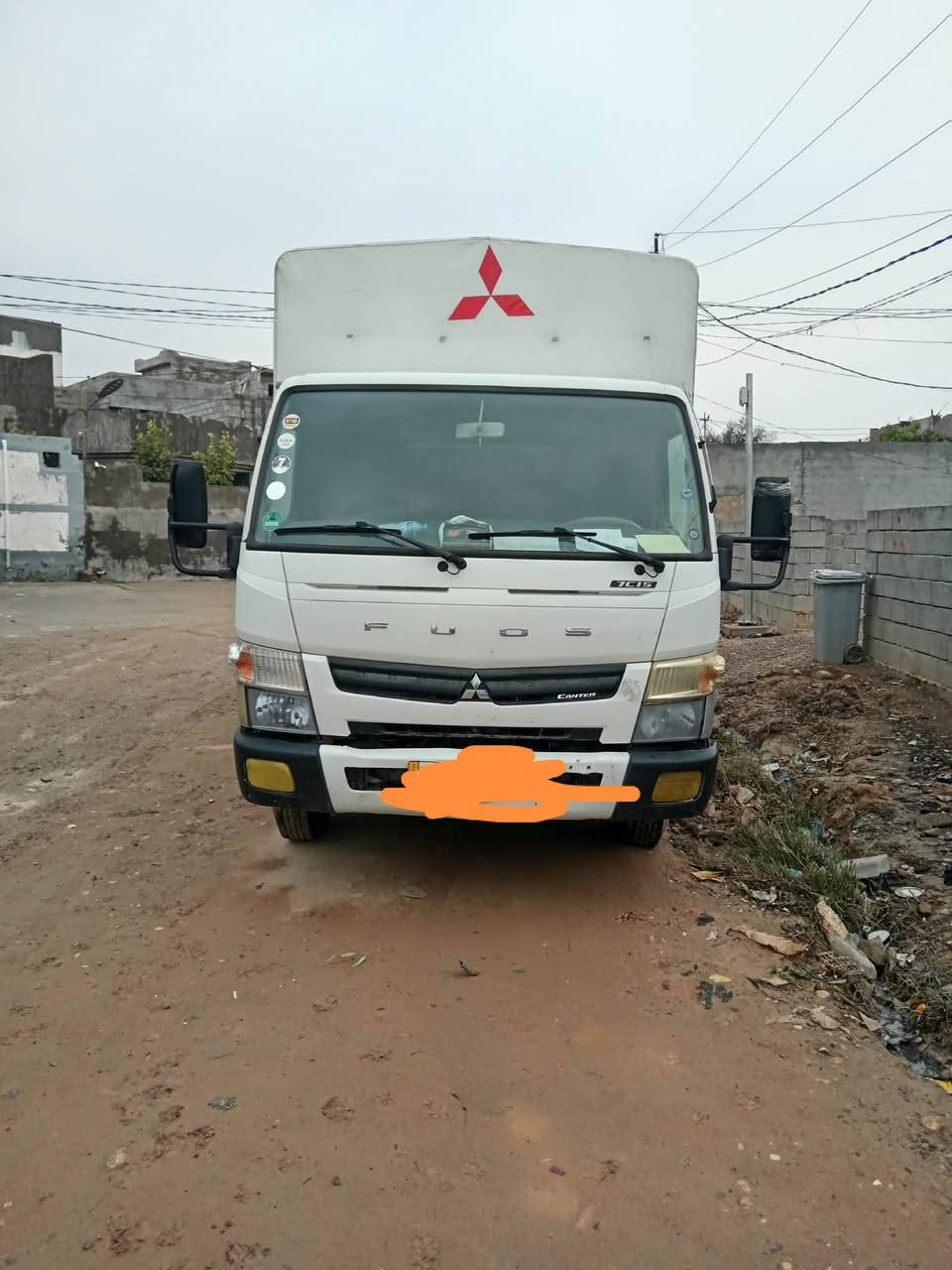 كنتر أوربي للبيع رقم السليمانية موديل 12 السعر 215 او بيه مجال ***********
