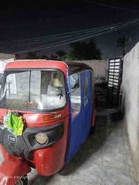 تكتك موديل 2019 عادي ما مضلع غير متواجد علئ الفيس السعر 4/800 وبيها مج...