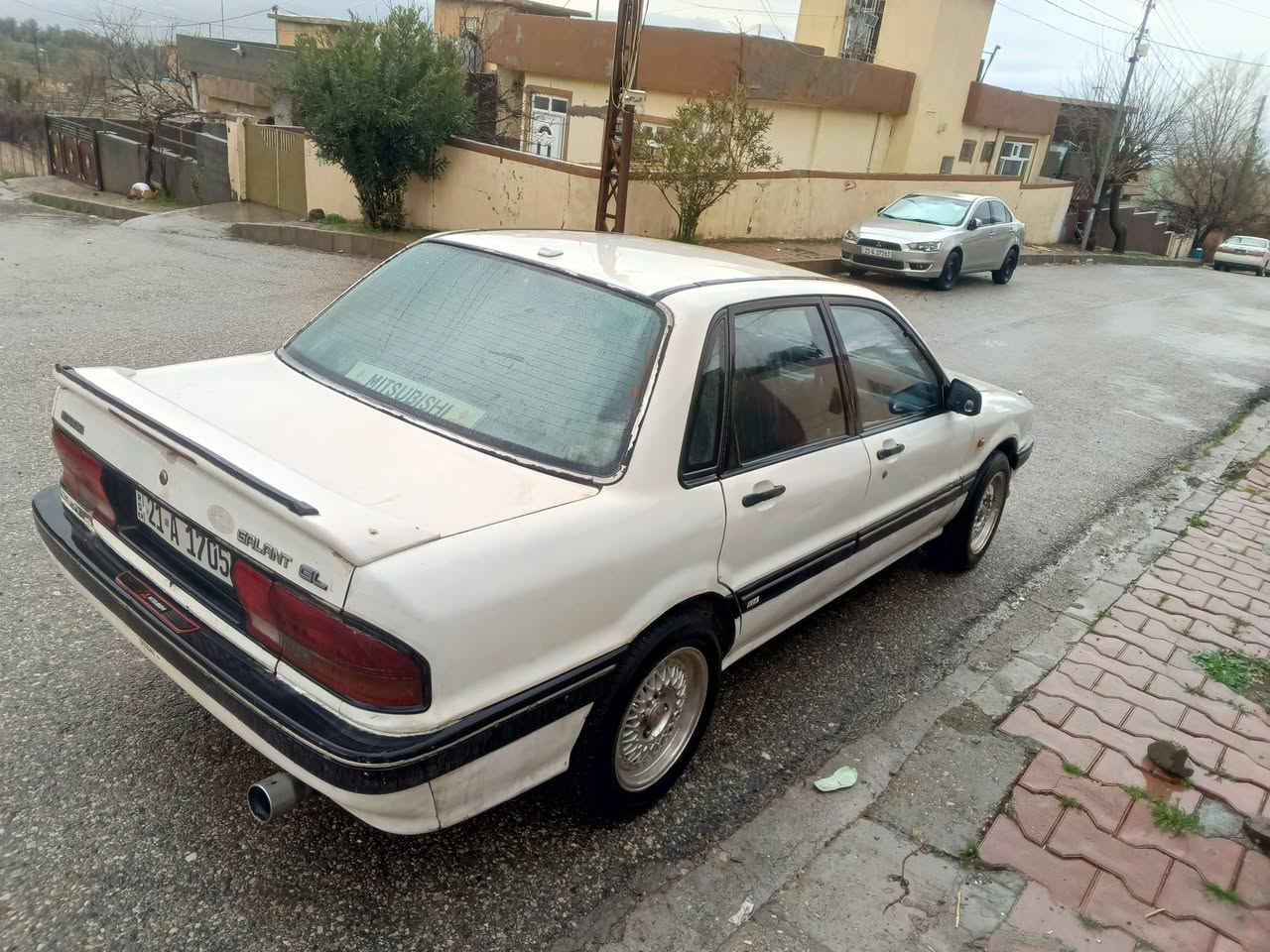 1991 مەکینە 37 
کارەبای گێچ لایت ئیشارەت گەرمی هەموو ئیشدەکات سەنەوی3.14  واتە حەوت رۆژە  بەسەرچووە بەناوی خۆمەوەیە***********
