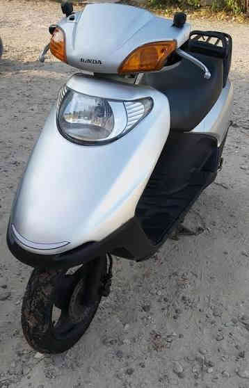 السلام عليكم دراجه سبيسي يباني نكره سلف جاهزه محرك ناعم  كرهبياته كله شغاله سعره 300 عنواني قضاء الرفاعي رقم تلفون ***********
