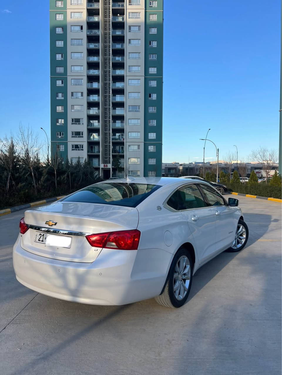 ﷽

‎‏‎بۆفرۆشتن 💎⚜️للبیع

‎‏‎‏⚜️ IMPALA LT⚜️ / 2016
‎شۆفلێت ئیمپالا ٢٠١٦
‎مواصفات:
‎-کوشن کارەبا -کوشن جڵد -راداری و کامێرەی دواوە-ئاوێنە هیتەر -زینۆن -بلاجکتۆر و LED-تەبرید مەرکەزی-شاشە قاسە -کارپلەی-زۆر مواصەفاتی تر…

‎سەیارەکە نموونەیە-هەیکەلی وەک خۆیماوەتەوە. و وردەی نیە.

‎کاملل سێرڤس کراوە 
‎ڕۆن-هایدرۆلیک-پاتری-پشت و پێشی تازە داگیراوە -گێڕو مەکینەو تەبرید و کارەبایاتی بە شەرت -گێڕو مەکینەی نەکراوەتەوە 
‎بۆیاخ:
‎چەمەلەخی سایەق -ڕوبعکی بۆنیتی بۆیاخە بێ ناوگرتن 
‎سەیارەکە سپی سەدەفیە 
‎ڕەقەمی تازەیە و سەنەوی بەسەر چوە  - تەحویل و غرامە بە 
شەرت  بە ناوی خۆمەوەیە
سعری /١٣٣ وەرقە و معامەلەیەکی کەم 
گوۆڕینەوە ئەکەم بە سەیارەیەک بە دڵم بێت

سلێمانی
‎ژمارە مۆبایل /واتساپ:
*********** السليمانية, العراق
