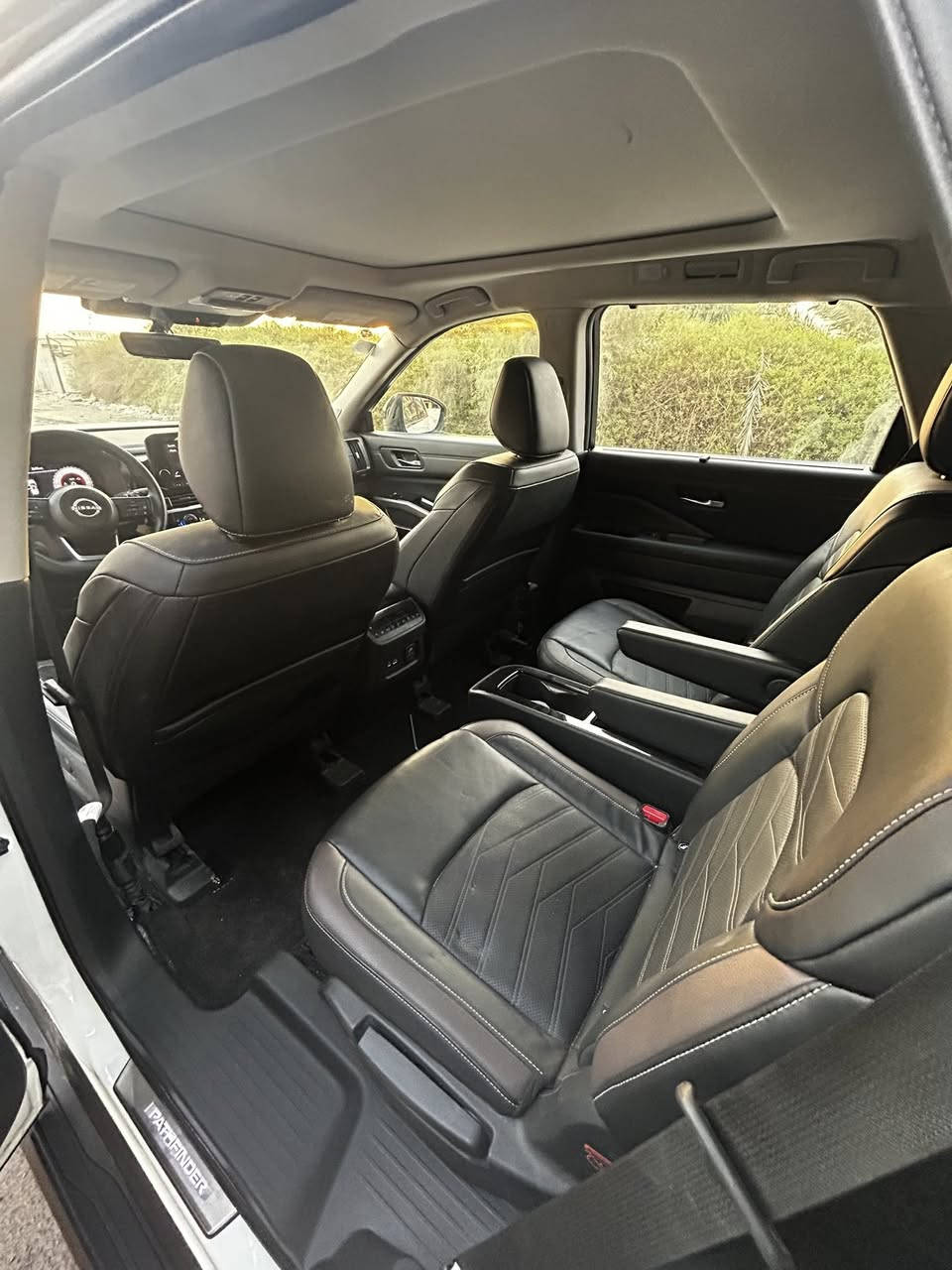 السلام عليكم
للبيع نيسان باث فايندر رقم بغداد 

2023 ماشيه 40  الف مايل 

حادث دعاميه اماميه فقط بيها بارد و تكحيل موضح بصوره 

مواصفات بلاتنيوم معروفه اعلى مواصفات

بصمه دخول وقفل ذكي 

مري شفط وجام قلاب مع البك 

كامرات 360 

رادار خلفي وجانبي وأمامي 

كشنات تدفئه و تبريد 

كشنات خزن ميموري

كشنات خلفي منفصل 

أناره محيطيه 

بردات خلفيه 

داتا شو تفاعلي 

فتحه وبنرامه 

كشنات جلد 

مرايه تعتيم 

حساسات امامي خلفي

صندوق كهرباء

سستم سماعات Bose 

شاحن وايرليس

بعد بيها مواصفات هواي 

مكان السياره بغداد البلديات رقمي ***********
سعر290  وبيها مجال قليل
