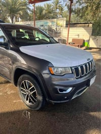 شيروكي ٢٠١٧ • فول ماعدى الفتحه • ضرر خلفي