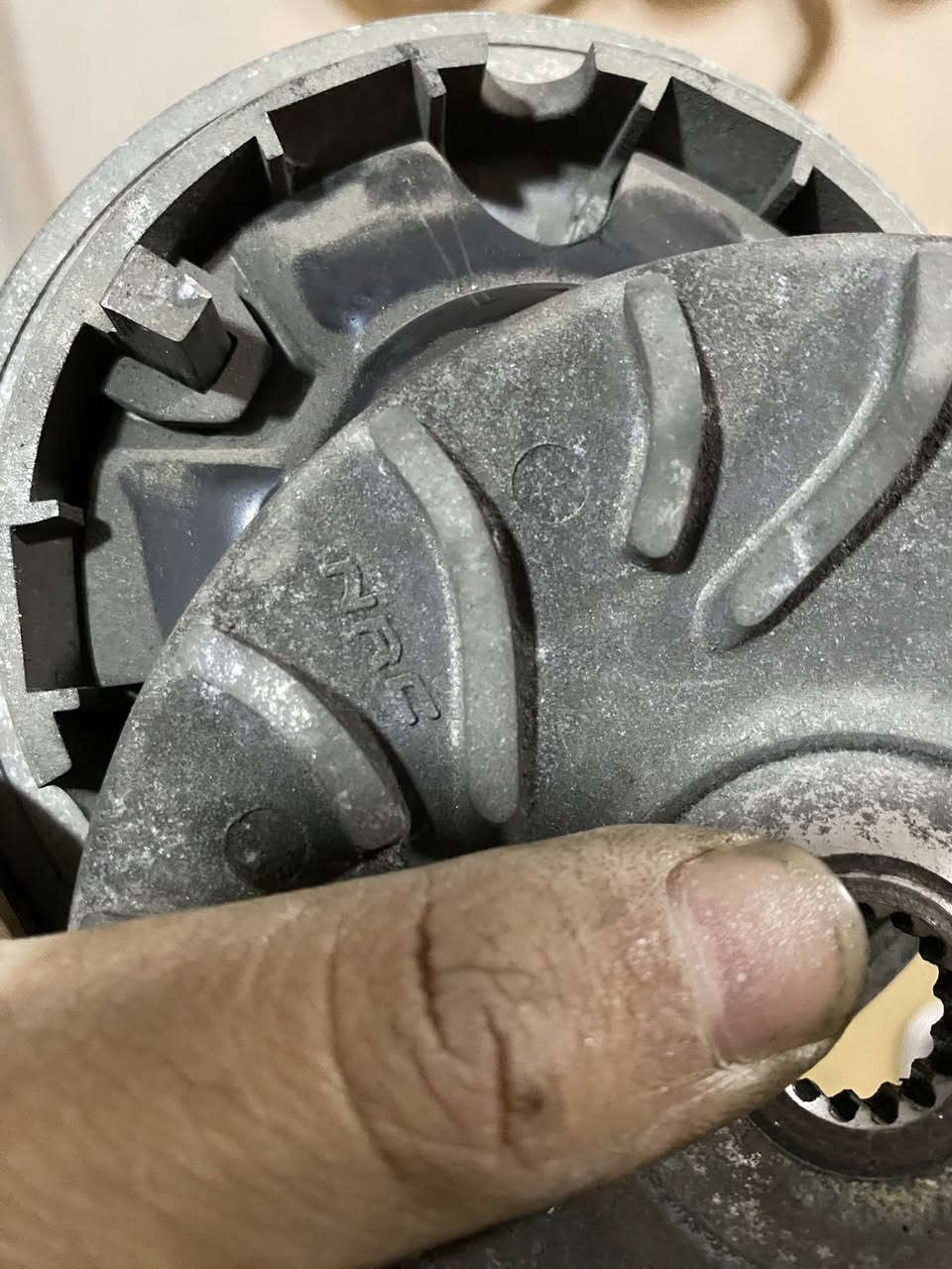 غراض سكنس للبيع إذا كلهن شلع يختلف السعر 

١-كلج راياضي NRC 🔥🏁اصلي كت كامل سعر 150 ألف 
٢-كلجات بيهن رياضي وبلادي ماكس وسكنس سعر ٦٥ ألف 
٣- صالنصة رياضي سكنس بوري عدل اصلي سعر ٦٠ ألف 
٤-صالنصة ماكس عدد 2 سعر ٤٥الف 
٥-دبلات رياضي +قلاعات سكنس جبلي سعر 100الف 
٦-ضفيرة وعقل سكنس نثية سعر ٨٥الف 
٧-مكينة سكنس معلكة ولف سعر 80الف 

مكاني بغداد حي الجامعة ***********
