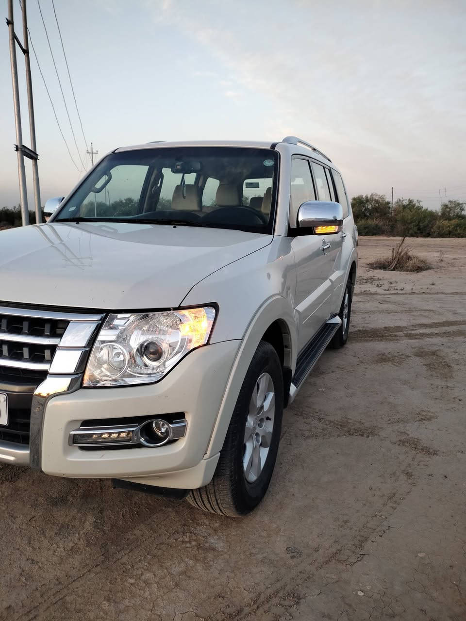 سلام عليكم 
باجيرو موديل 2020 كويتي
مكفوله كفاله عامه 
ماشيه 30 الف
محرك 3500
السعر 215
اعتذر عن المراوس بيع فقط
الاستفسار ***********
