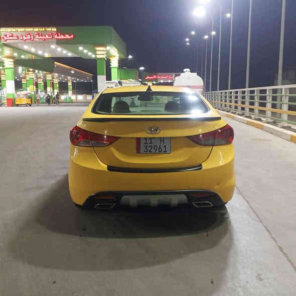 السلام عليكم الانترا وارد امريكي  السياره موديل2013 بأسمي رقم بغداد انكليزي هزه جديده هيئه مصفره  سنويه ل2030حادثهه جاملغ امامي تخم تاير جديد صدر جديد كير محرك مكفولات العنوان بغداد السعر 95للتصال*********** بغداد
