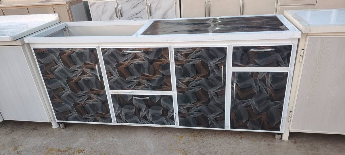 معرض حمزه
لبيع الاثاث المنزليه (مستعمله+جديد)
العنوان برطله سايدين اربيل مفرق باصخره 
للاستفسار الاتصال على الارقام: 
***********
***********
