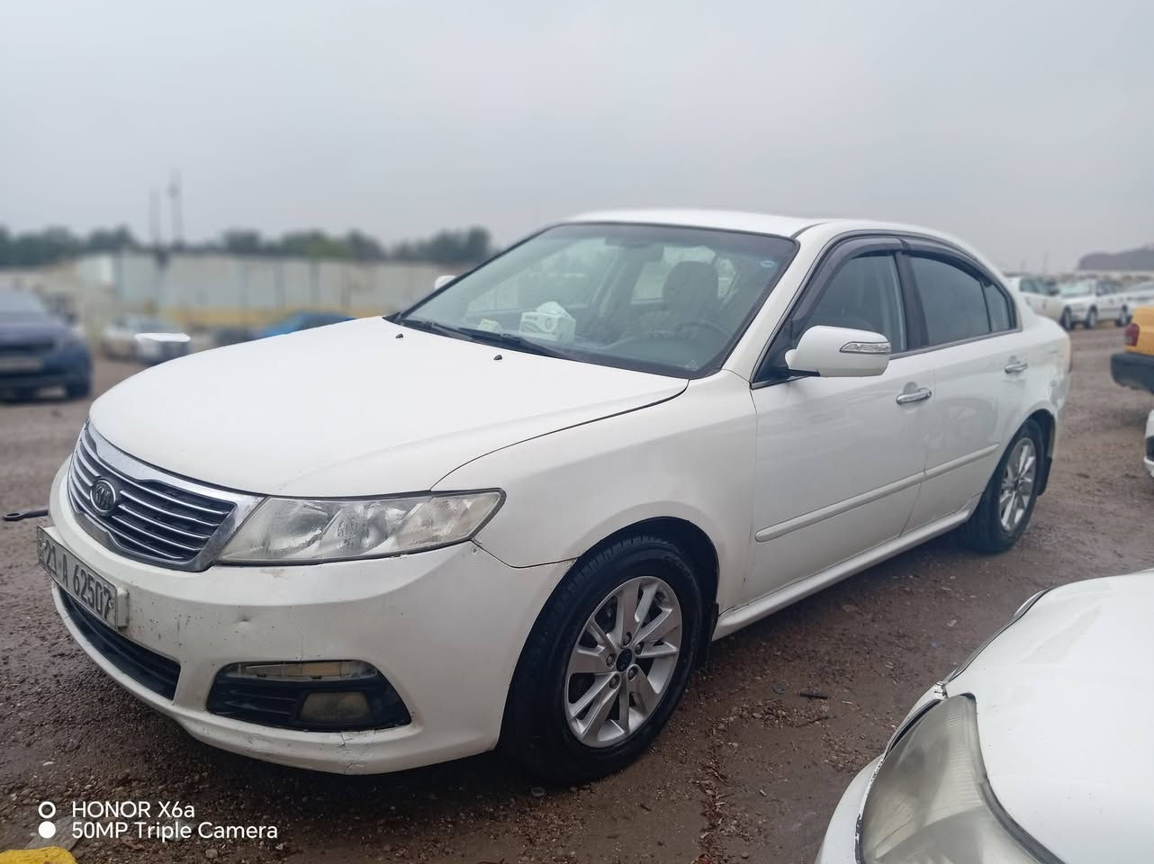 للبيع اوبتمه موديل 10 خليجي فول مواصفات بيهه ثلث قطع بدون داخل تخم تاير توني شاده محرك مامفتوح حداديه كله جديد تصال *********** مكان واسط شحيميه
