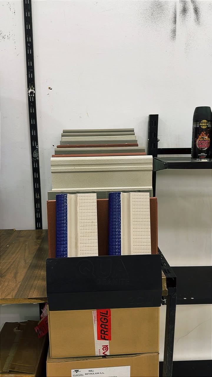 السلام عليكم
من رخصة مدير الكروب والادمنية 

تتوفر لدينا كل مواد تنظيف المسابح 

وسيراميك المسابح 

كلشي ايخص المسابح  موجود ومناقل الشواء 

العنوان الدورة منطقه البعيثه 

للاستفسار ***********
