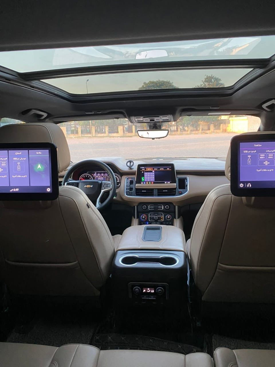 � للبيع: شفروليه تاهو 2021 بريميير (Premier)
📍 الموقع: محافظة ذي قار
🎨 اللون: أسود
📅 الموديل: 2021
💼 الفئة: بريميير أعلى مواصفة
🛞 الدفع: رباعي 4x4

🔥 المواصفات:
🔹 محرك V8 سعة 5.3 لتر
🔹 ناقل حركة أوتوماتيك 10 سرعات
🔹 دفع رباعي 4x4
🔹 جنوط كروم أصلية
🔹 دبل عادم (مخرجين)
🔹 فتح بصمة كهرباء خلفي
🔹 حساسات أمامية وخلفية
🔹 كاميرا خلفية
🔹 شاشة لمس كبيرة
🔹 Apple CarPlay / Android Auto
🔹 مقاعد جلد كهرباء
🔹 تكييف قوي
🔹 فوانيس LED
🔹 مرايا كهرباء
🔹 زجاج مظلل
🔹 مثبت سرعة وأنظمة أمان

📊 الحالة:
🟢 السيارة نظيفة جداً
🟢 استخدام شخصي
🟢 جاهزة للفحص
🟢 جاهزة للاستخدام مباشره 

مكان السياره 📍ذي قار 
رقم الهاتف 📞📞 ***********
 سعر السياره 💵430 $$
