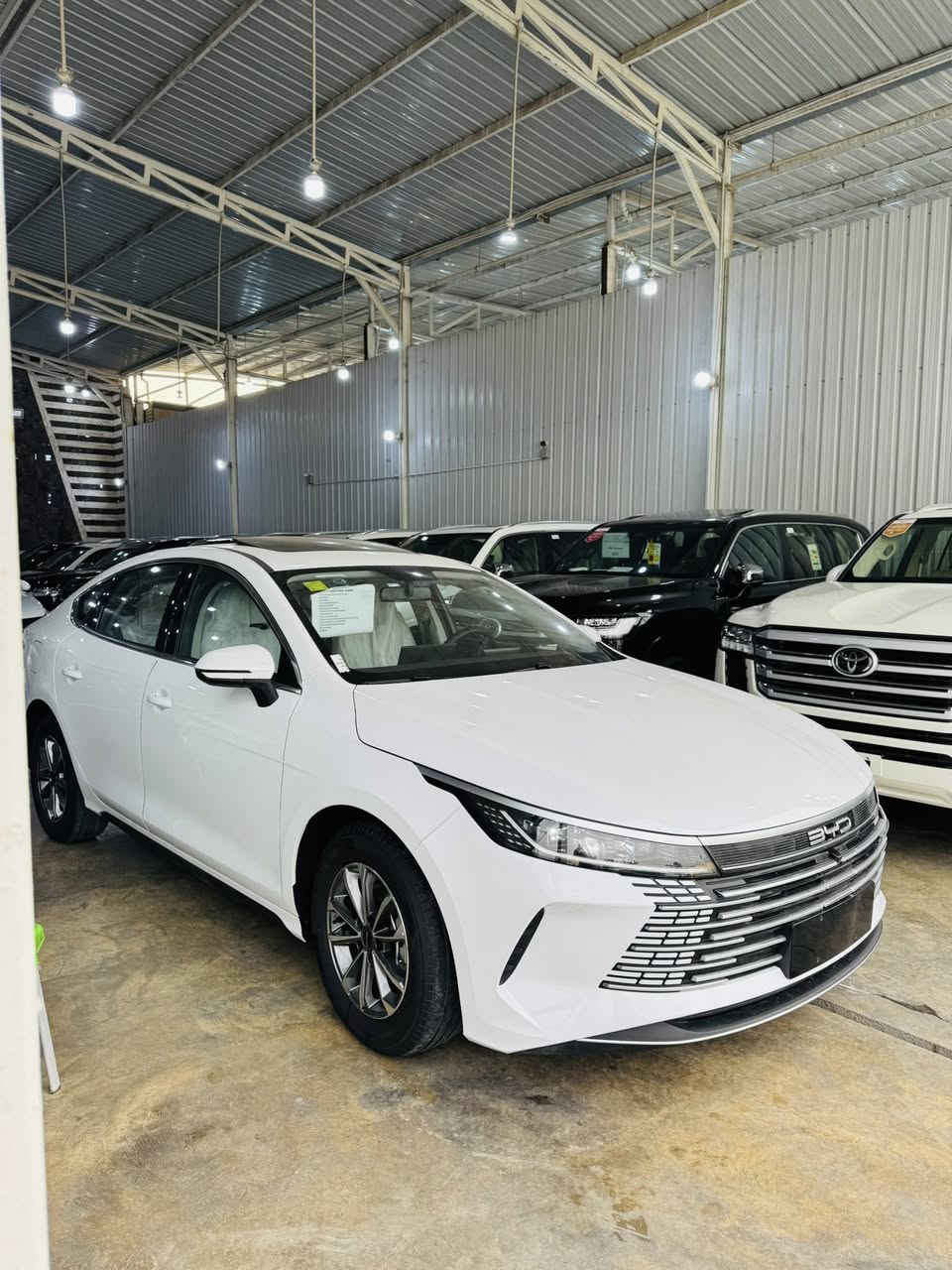 �♥️ مجموعة الملك لتجارة السيارات ♥️🔥
عروض حصرية وأسعار نــار 🔥
━━━━━━━━━━━━━━━━━━

🚘 BYD Destroyer 2025 فول مواصفات
⚡ سيارة عصرية – تصميم شبابي – صرفية اقتصادية

✅ محرك قوي وأداء ثابت
✅ شاشة كبيرة حديثة
✅ نظام بصمة وتشغيل زر
✅ كامرات + حساسات أمامي وخلفي 
✅وتجي فتحه سقف سلايد روف 
✅ داخلية فخمة ومريحة
✅ جنوط رياضية مميزة

💥 السيارة جاهزة للتسليم الفوري
💥 أفضل سعر بالسوق لفترة محدودة

📍 العنوان: بغداد – الكريعات – نهاية شارع المعارض
📞 للاستفسار والحجز:

☎️ 0772 821 1475

☎️ ***********
