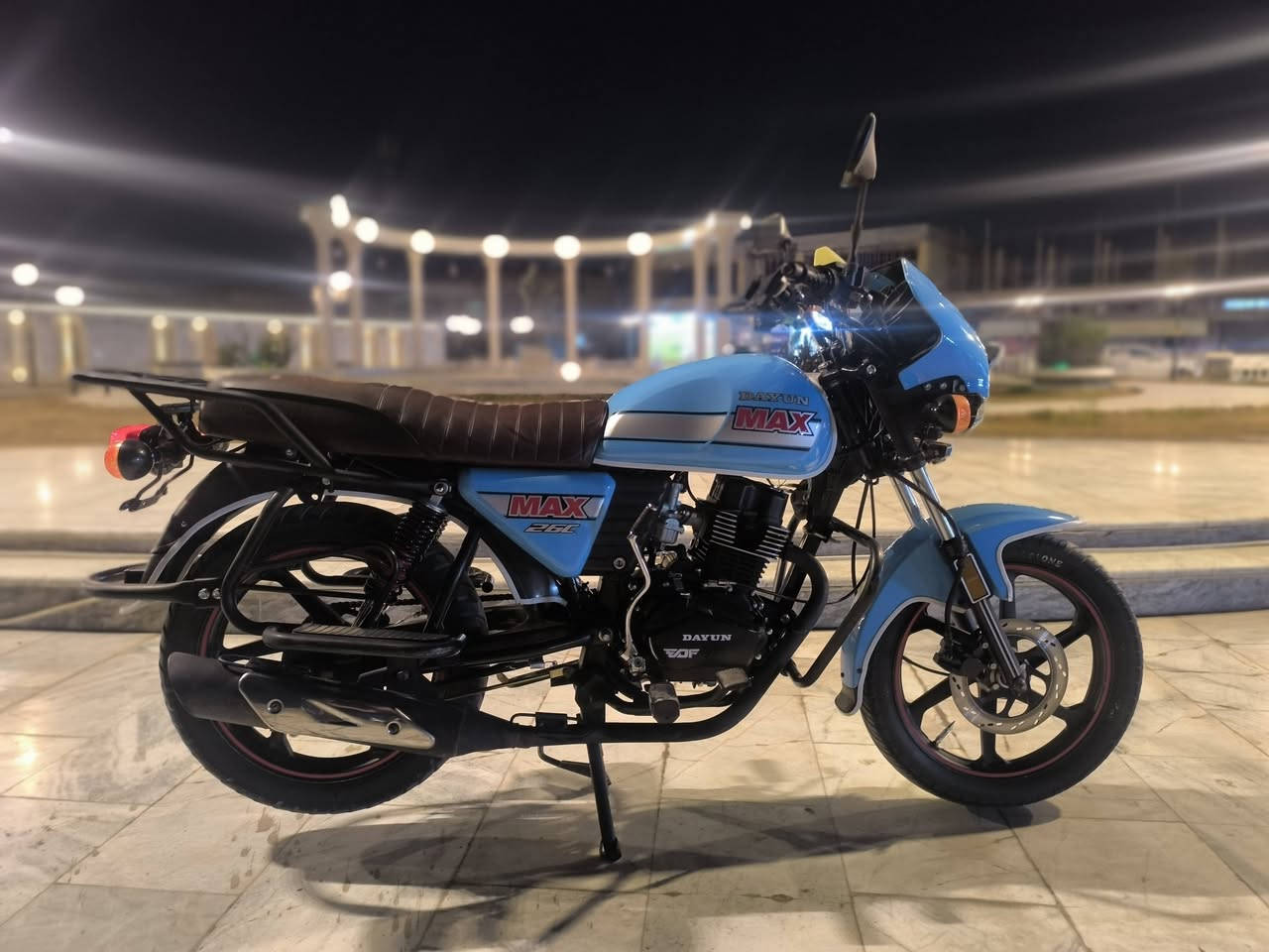 سلام عليكم دايوان موديل 23 دراجه رقم وسنويه لوحات انكليزي تحويل ثاني يوم دراجه حلوه ما عوزه شي مبيه اي نقص مكاني كوت زهراء 
***********
